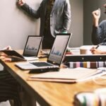 Memulai Usaha Baru Lebih Baik Pilih PT atau CV?