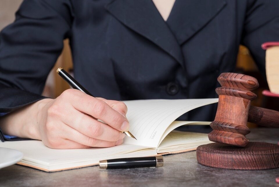 Apakah Setiap Perjanjian Harus Dibuat di Hadapan Notaris?