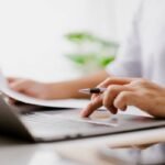 Memilih KBLI Klinik dan Apotek Agar Lolos Verifikasi OSS dan Dinkes.